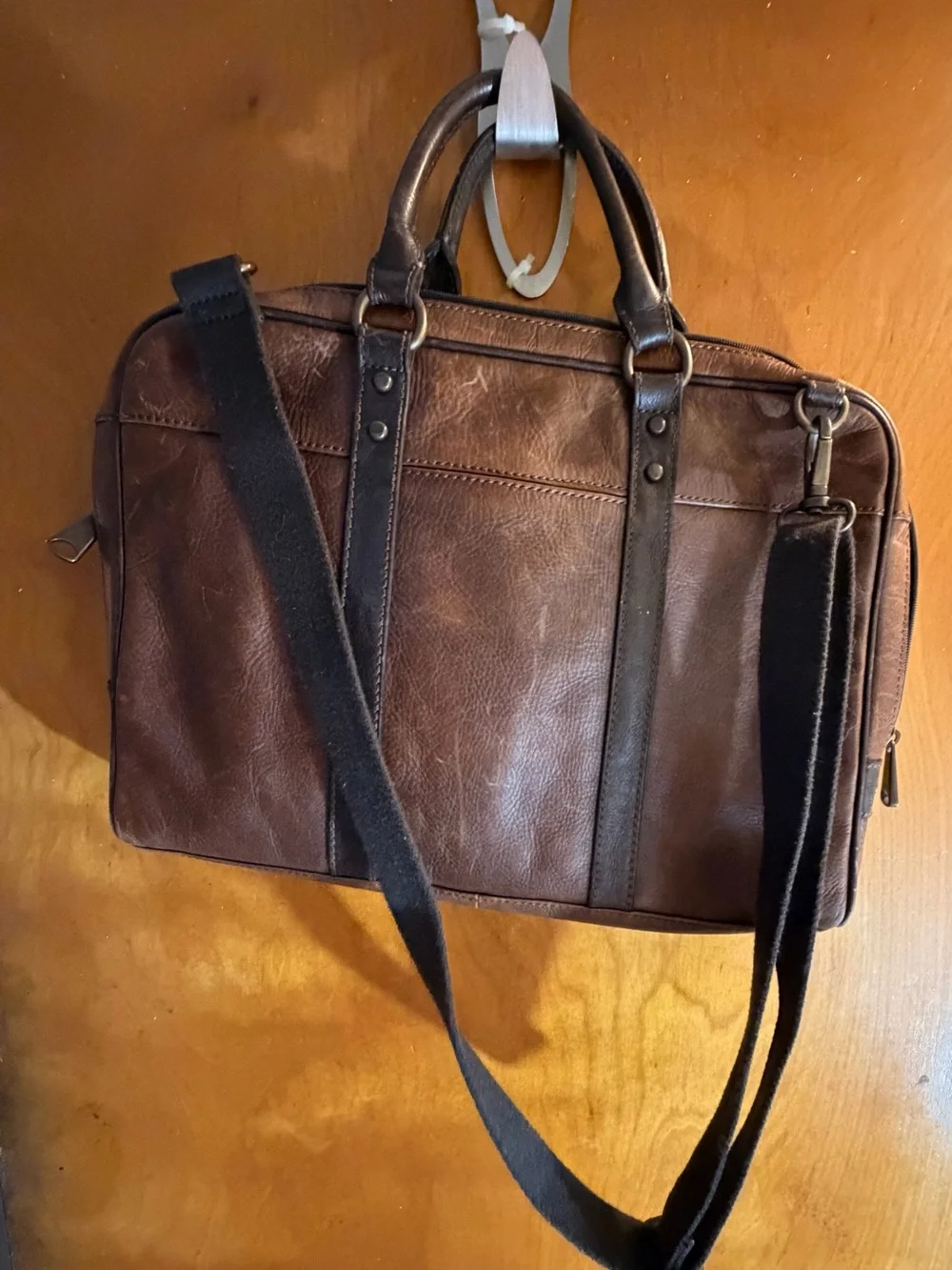 Fossil Brown Leather Briefcase with Dark Brown Accents